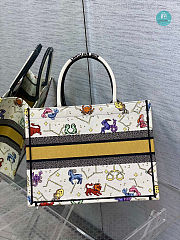 Dior Medium Latte Multicolor Pixel Zodiac Embroidery M1286 36x18x28cm - 5