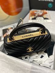 Chanel Trendy CC Chevron Flap Bag Gold-Tone Metal Black A92236 25cm  - 2