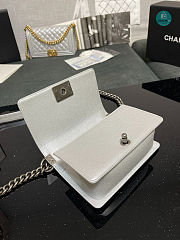 Chanel Boy Flap Bag In Silver Chervron Calfskin 67085 Size 20cm - 6