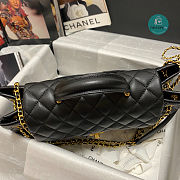 Chanel 22p Black Gold Handle Graft Caviar Cowhide In Black AS3335 30x18x10cm - 3