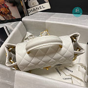 Chanel 22p White Gold Handle Graft Caviar Cowhide In White AS3335 30x18x10cm - 4