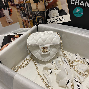 Chanel Heart Bag In White AS2784 13x12x5.5cm