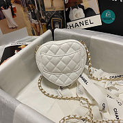 Chanel Heart Bag In White AS2784 13x12x5.5cm - 2