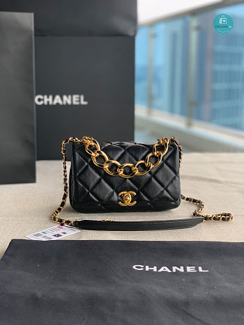 Chanel Flap Bag Lambskin Black AS3366 20x9x13.5 Cm