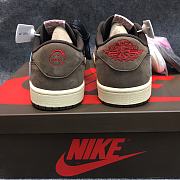 Travis Scott x Air Jordan 1 Retro Low - 2