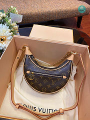 Louis Vuitton Loop LV 23x13x6cm - 4