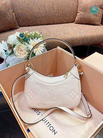 Louis Vuitton Bagatelle Bag Cream 22.0 x 14.0 x 9.0 cm