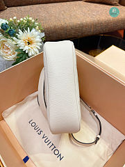 Louis Vuitton Bagatelle Bag Cream 22.0 x 14.0 x 9.0 cm - 2