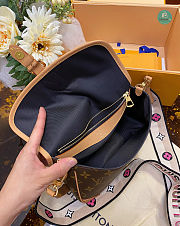 Louis Vuitton Diane Monogram Crossbody bag 25.0 × 9.0 × 15.0 cm - 5