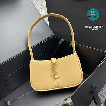 YSL SAINT LAURENT Black Leather Shoulder Bag In Yellow 19x11.5x4.5cm