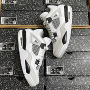 Air Jordan 4 Retro  - 6