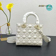 Dior Mini Lady Dior Bag Diamond Motif White 20 x 16.5 x 8cm - 2