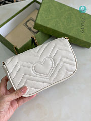 Gucci Marmont Matelasse Chevron Leather Mini Bag In White 18×11×5 cm - 4