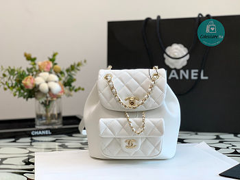 Chanel Backpack Duma White Lambskin CC 18×18×12cm