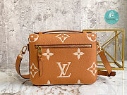 Louis Vuitton Pochette Metis In Beige 25x9x19 cm - 4