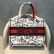 Christian Dior Book Tote 41.5 x 35 x 18 CM - 1