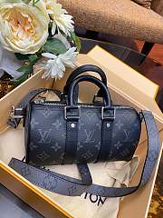 Louis Vuitton Keepall XS Black 21 x 12 x 9 cm - 1