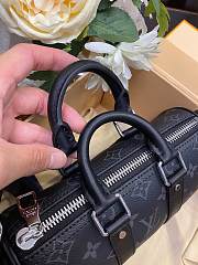 Louis Vuitton Keepall XS Black 21 x 12 x 9 cm - 3