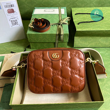 Gucci GG Matelassé Leather Shoulder Bag In Brown 21.5x17x7.5 cm