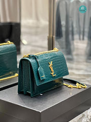 YSL Sunset Medium Teal Crocodile-effect Leather Shoulder Bag In Green 22x8x16 cm - 4