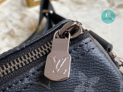 Louis Vuitton Keepall Bandoulière 25 size 25x15x11 cm - 3