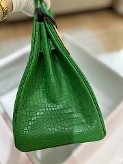 Hermes Birkin Matte Crocodile In Green 30cm  - 5