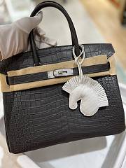 Hermes Birkin Matte Crocodile In Black 30cm - 3