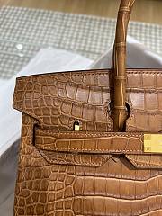 Hermes Birkin Matte Crocodile In Brown 30cm - 4