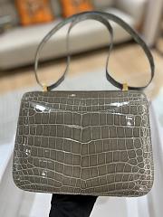 Hermes Constance 24 Crocodile Leather - 2