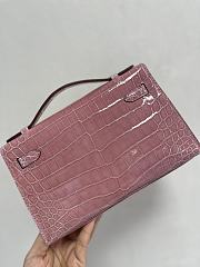Hermes Mini Kelly In Light Pink Crocodile Leather 19 cm - 2
