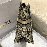 Large Dior Book Tote Brown Toile de Jouy Embroidery 42x18x35 cm - 4