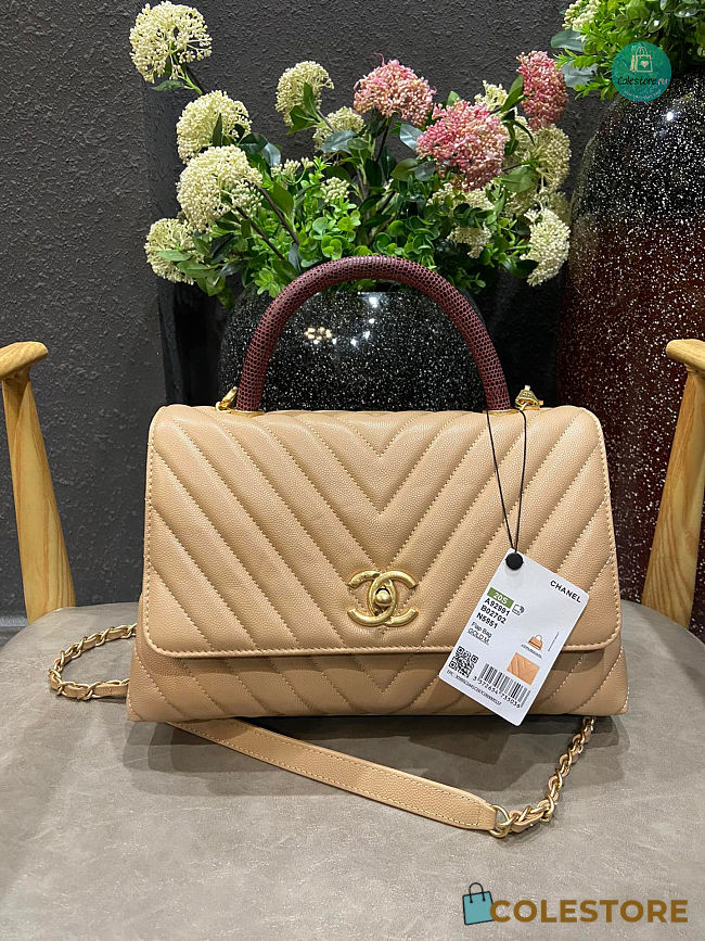 Chanel Coco Handle Chevron Caviar In Cream 29x18x12 cm - 1
