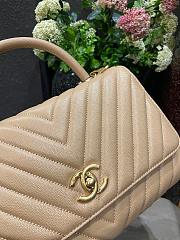 Chanel Coco Handle Chevron Caviar In Cream 29x18x12 cm - 4