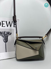 Loewe Mini Puzzle Bag In Classic Calfskin In Green 18x12.5x8cm - 2