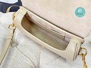Dior Bobby East And West In Cream M9327 Size 21x5x12cm - 3
