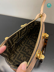 Fendi By The Way Mini In Light Pink Leather Bag 20.5x12x9 cm - 6