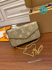 Félicie Pochette Bicolor Monogram Empreinte Leather 21x12x3cm  - 1