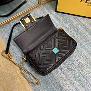 Fendi Small Baguette Black Leather Bag 20cm - 3