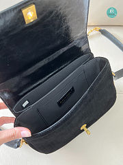 Chanel Messenger Bag Shiny Calfskin 22cm - 2
