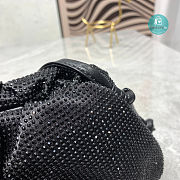 Bottega Veneta The Pouch Cloud Bag Crystal In Black  22x12x7CM - 3