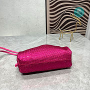 Bottega Veneta The Pouch Cloud Bag Crystal In Pink 22x12x7CM - 4