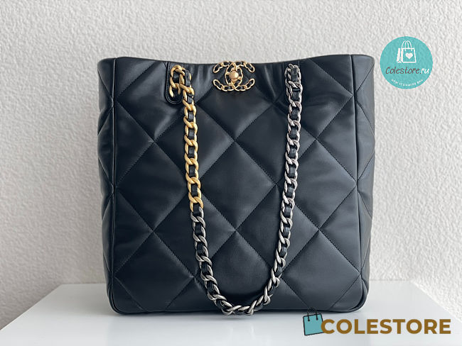 Chanel 19 Shopping Bag In Lambskin Black 30x37x10Cm - 1