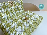 Chanel 19 Medium Handbag In Green 26x16x9cm - 2
