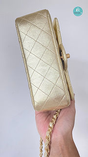 Chanel Flap Bag Grain Lambskin In Gold 20cm - 2