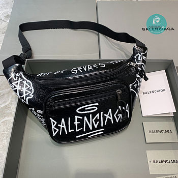 Colestore Balenciaga Graffiti Logo Belt Bag In Black 37x8.5x17 cm