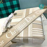 Dior Medium Lady D-Lite Bag Beige Stripes Embroidery 24x20x11 cm - 4