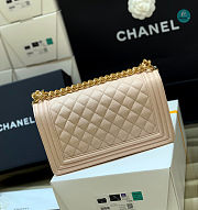 Chanel Beige Quilted Lambskin Medium Le Boy Bag 15x25x9cm - 4