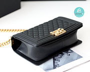 Chanel Black Quilted Lambskin Medium Le Boy Bag 15x25x9cm - 6