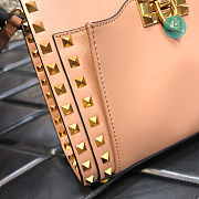 Valentino Garavani Rockstud-embellished Tote Bag In Nude 22x17x7cm  - 5