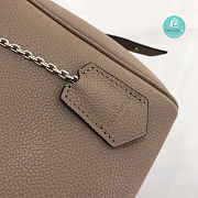 Louis Vuitton Veau Nuage Leather Milla MM In Turtledove 30.0 x 26.0 x 12.0 cm - 2